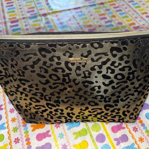 Gold Leopard Print Cosmetic Bag - Picture 2 of 7